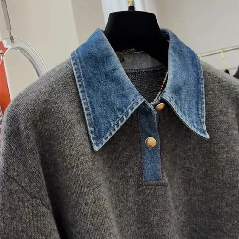 Maglione in maglia con patchwork di denim