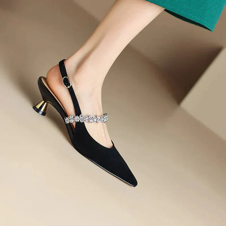 Décolleté slingback con cinturino di cristallo