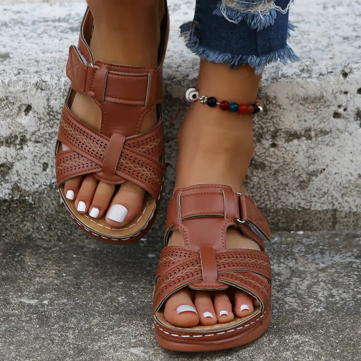 Relaxed Open Toe Sandals