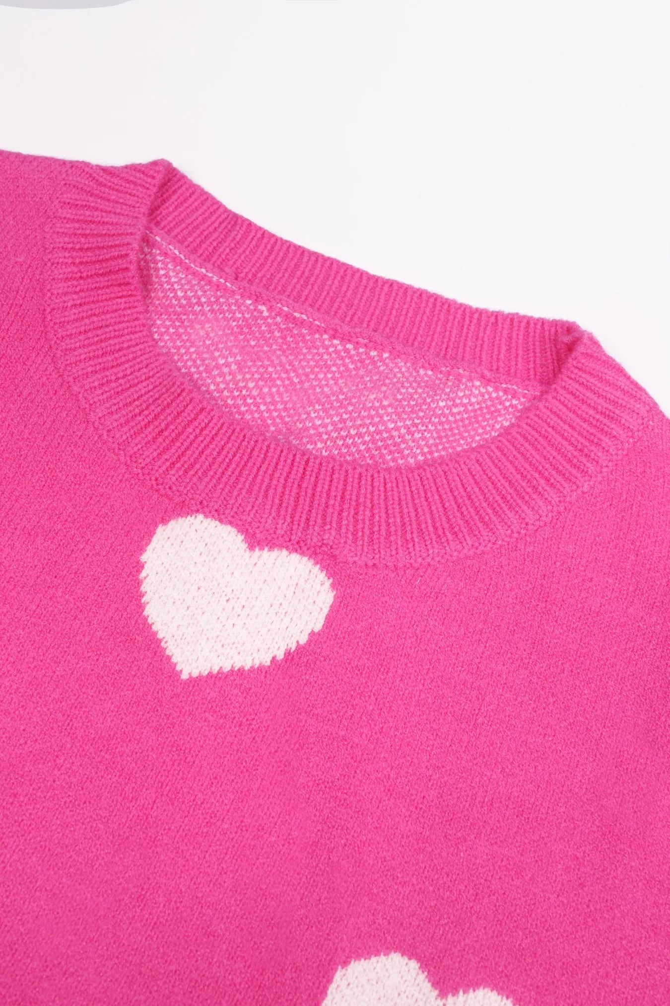 Maglione oversize con motivo a cuori rosa acceso