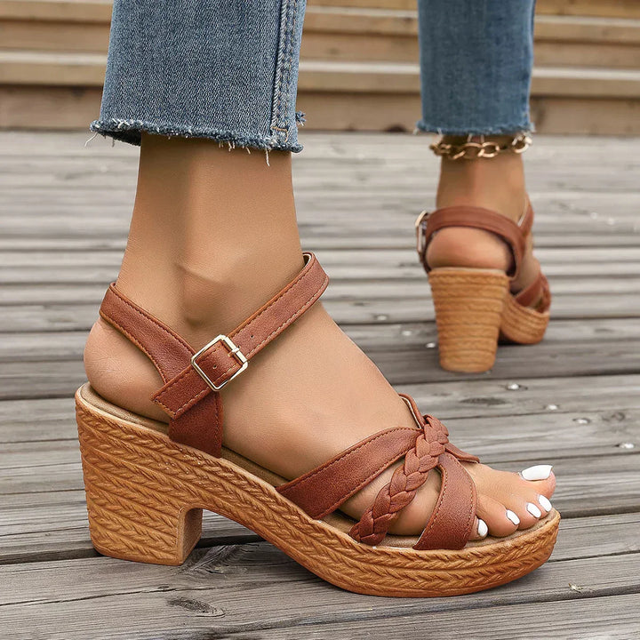 Sandalias ligeras ajustables y cómodas