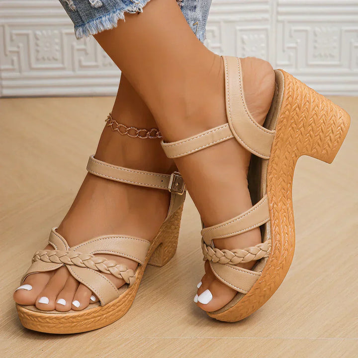 Sandalias ligeras ajustables y cómodas