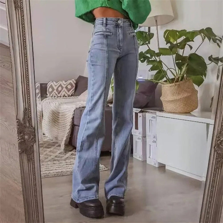 Rugged Classic Red Star Leisure Flare Jeans for Women