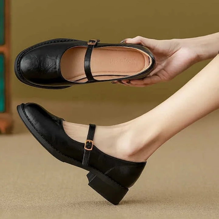 Zapatos Mary Jane con correa de cuero