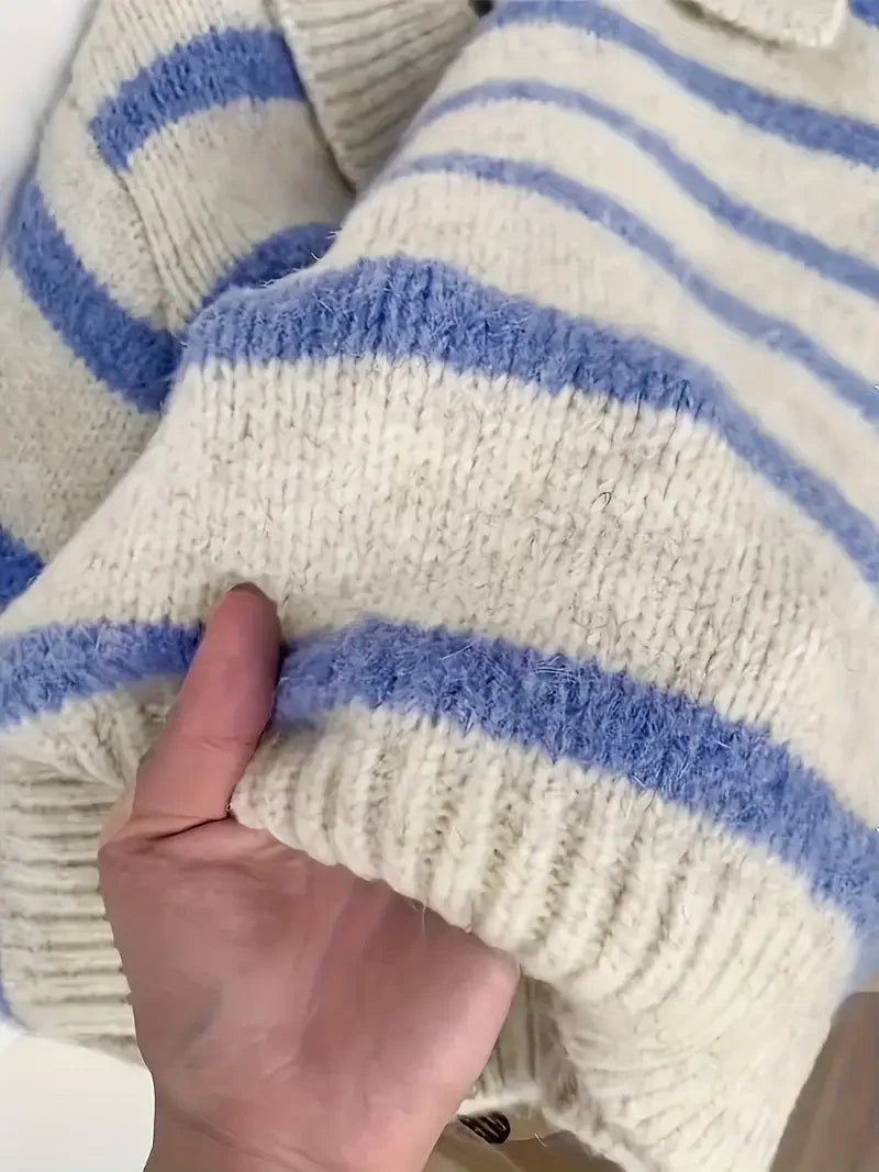 Sudadera con capucha de punto y cuello tipo polo a rayas