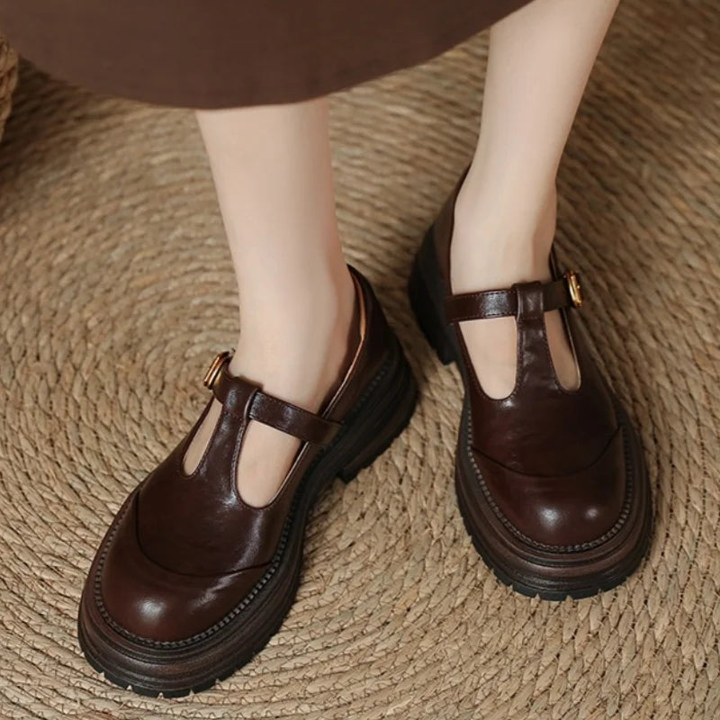 Sandalias de tacón Mary Jane con tira en T y diseño Brogue