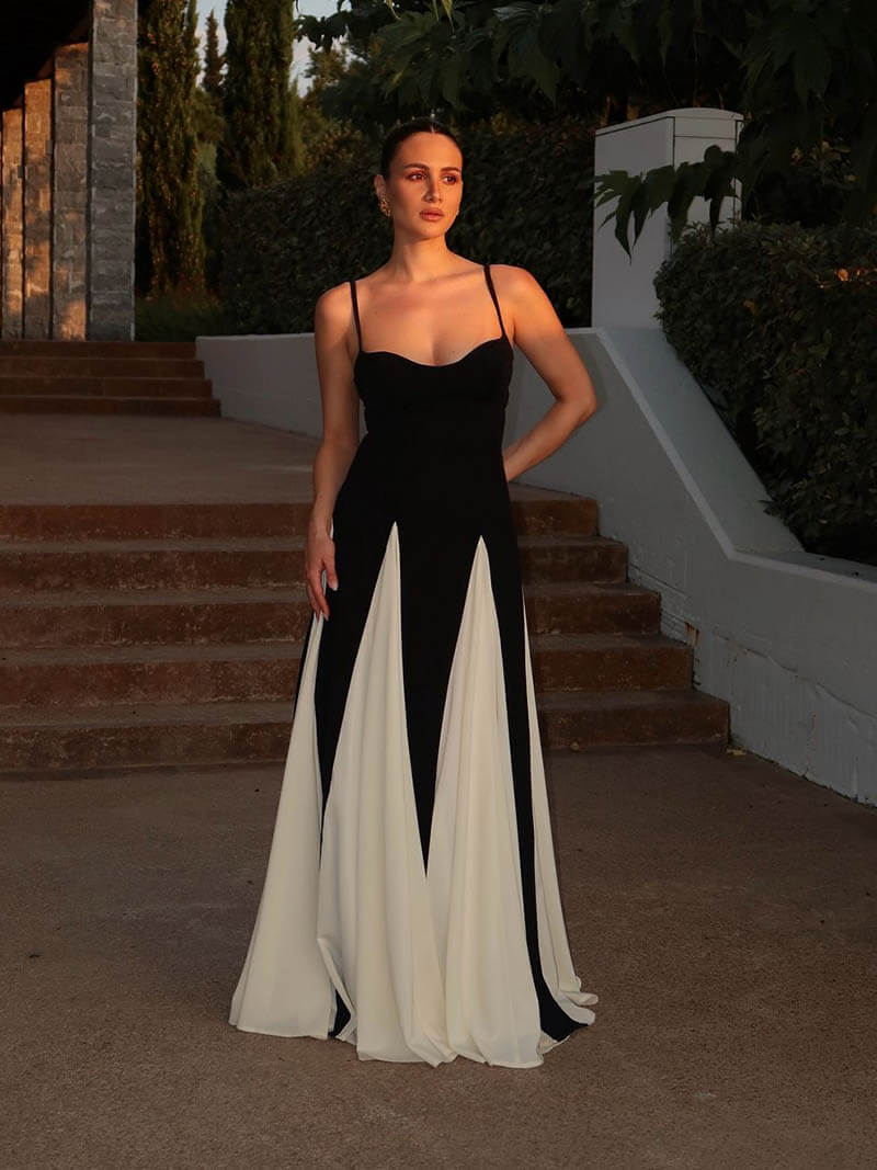 Vestido Maxi Elegante en Contraste