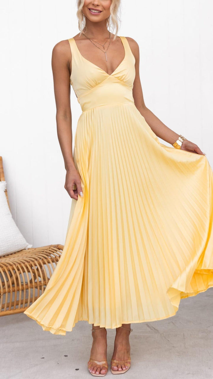 Pleated V-Neck Maxi Dress for Formal Weddings