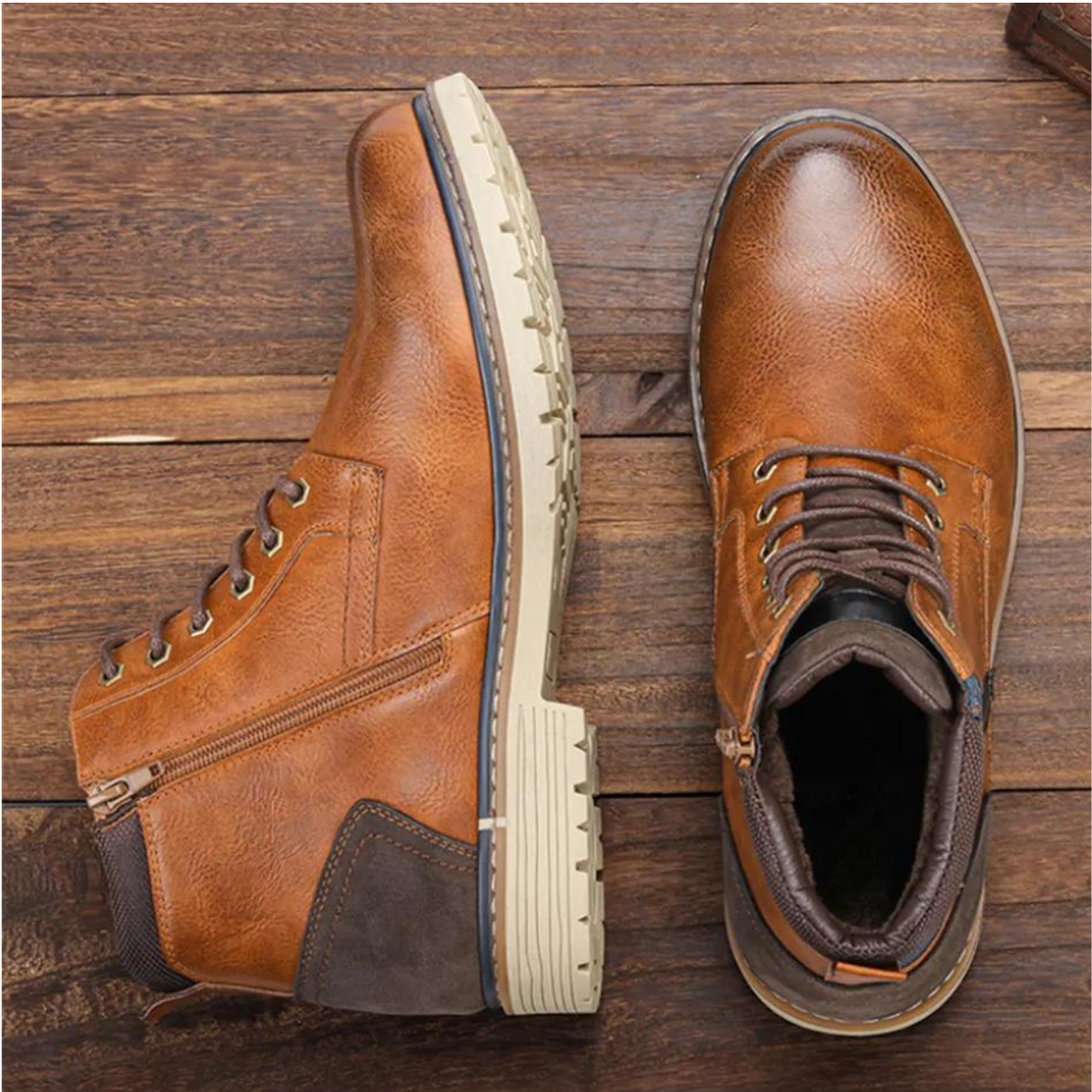 Stylish Men's lace-up hiking boots with cushioned insole