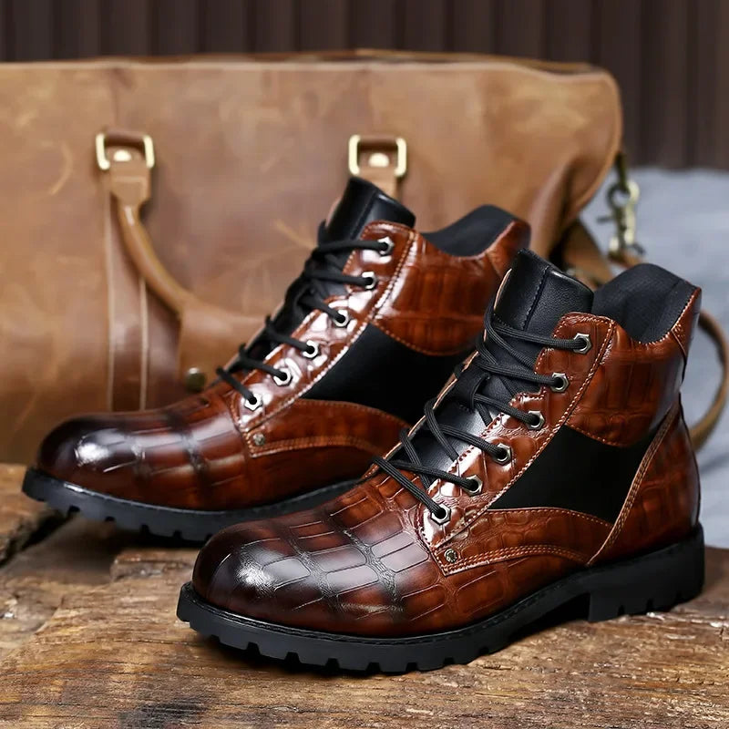 Modern Adventure Combat Outdoor Embossed Ankle Men's Boots