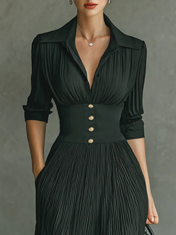 Vestido largo ajustado a la cintura y elegante