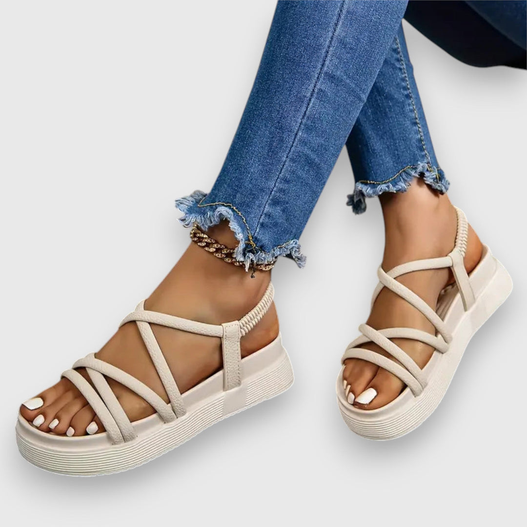 Sandalias relajadas de punta abierta