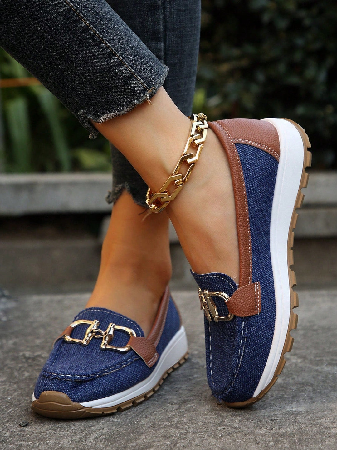 Gold Buckle Casual Loafers