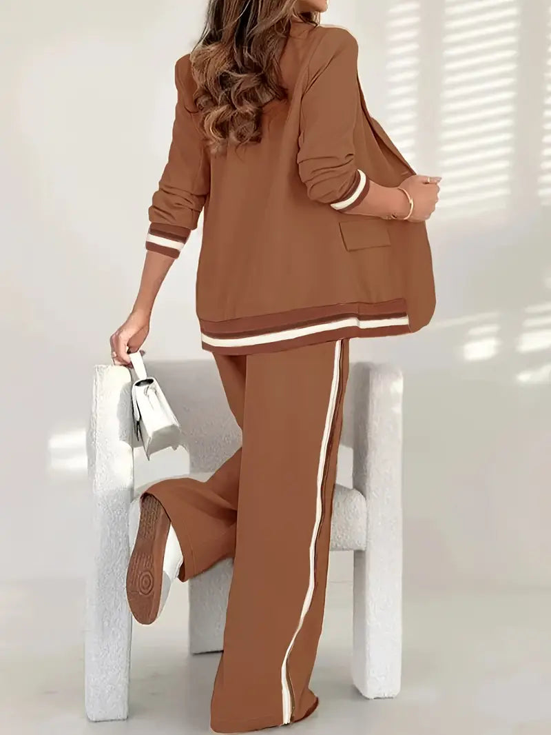 Minimalist Relaxed Lounge Set