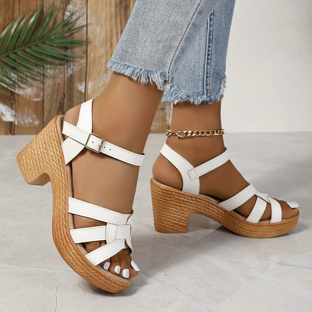 Sandalias de plataforma con cuña elevada