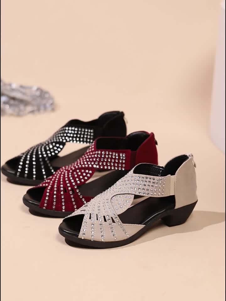 Sandalias casuales ajustables y cómodas
