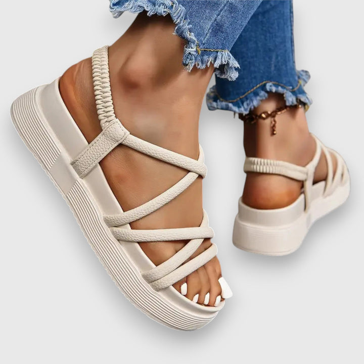 Sandalias relajadas de punta abierta