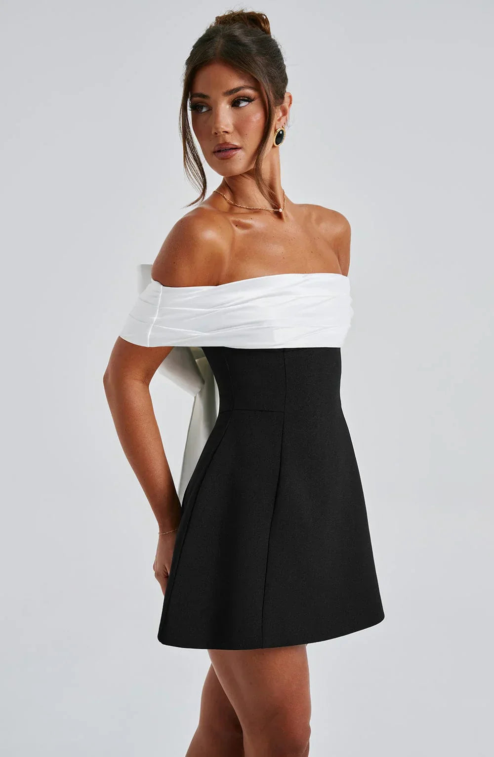 Fashion Modern Mini Dress with Bow Detail for Women