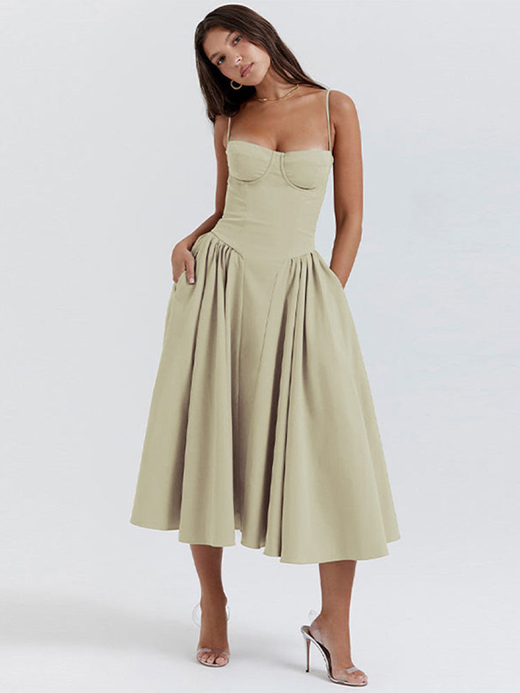 Vestido midi elegante de noche con diseño fluido