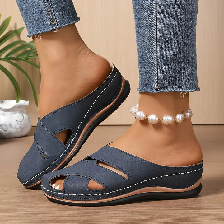 Sandalias de cuña con plataforma elevada