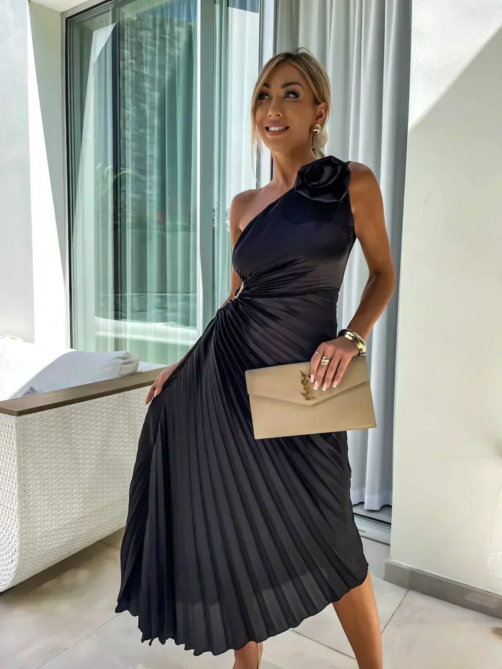 Vestido midi floral para invitadas de boda en bodas de jardín