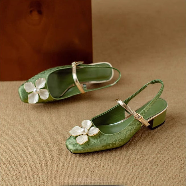 Zapatos de tacón con tira trasera y estampado floral