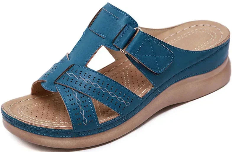 Relaxed Open Toe Sandals