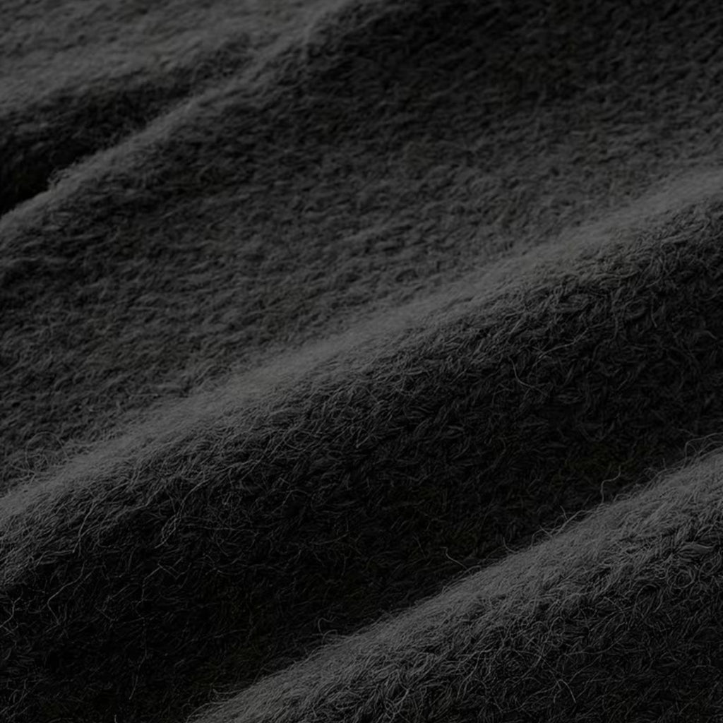 Maglione invernale lavorato a maglia donna con spalle scoperte