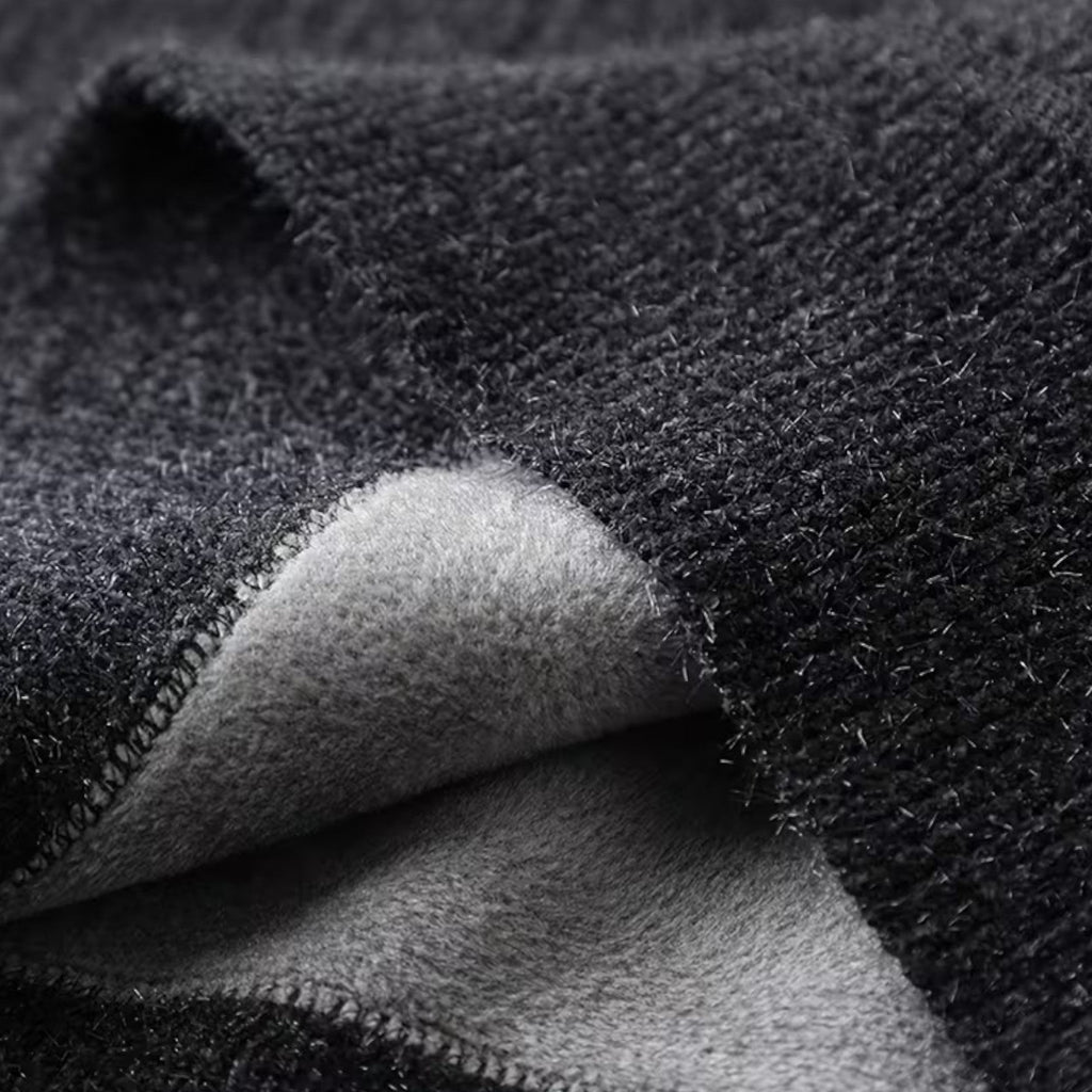 Maglione da uomo spesso a righe con mezza cerniera a maglia