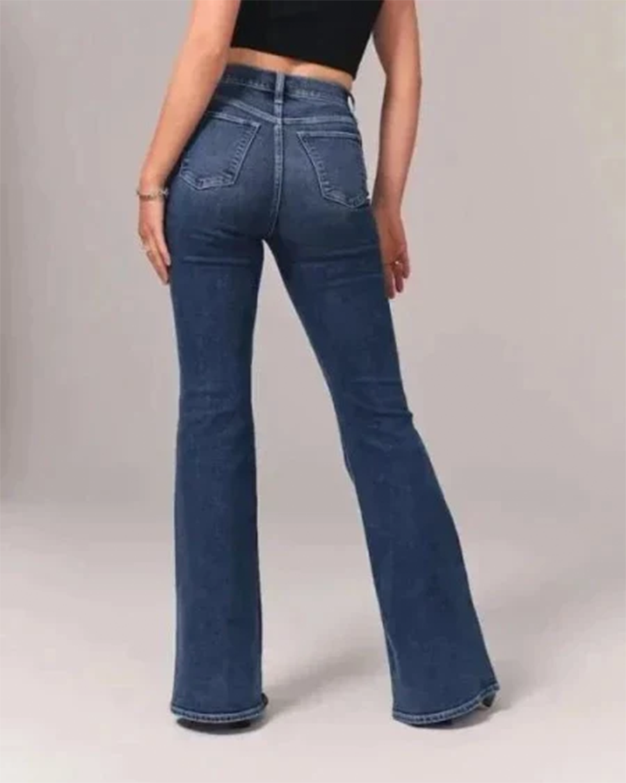 Jeans de mezclilla de mujer a la moda con bolsillos y tiro alto acampanados