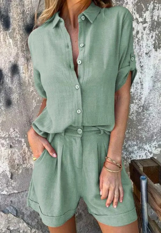 Conjunto de pantalones cortos y top frescos