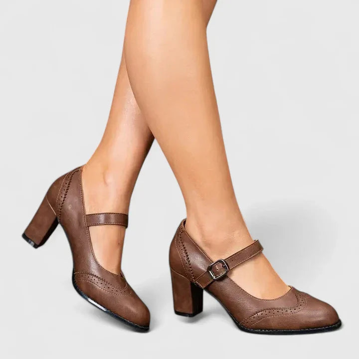 Zapatos clásicos de tacón Mary Jane