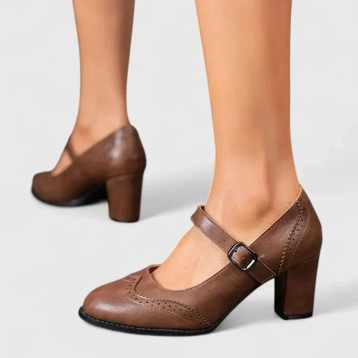 Zapatos clásicos de tacón Mary Jane