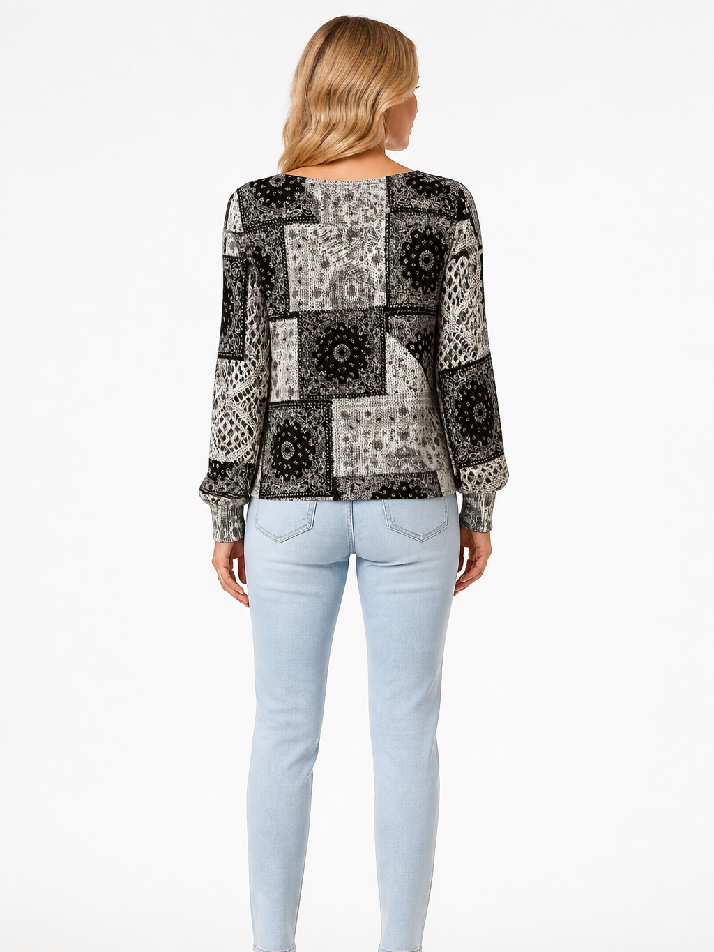 Suéter bohemio con cuello en V y estampado de mezclilla