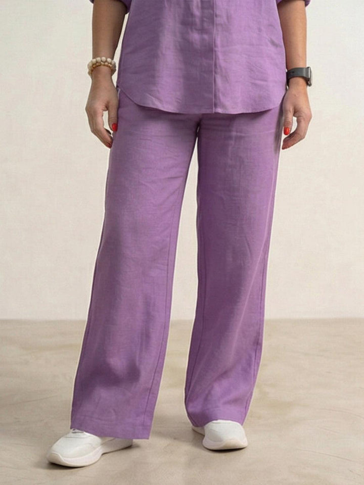 Conjunto de camisa abotonada y pantalones de pierna ancha