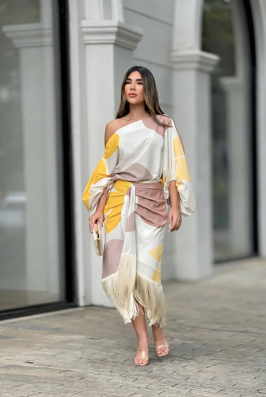 Conjunto midi con flecos y un solo hombro