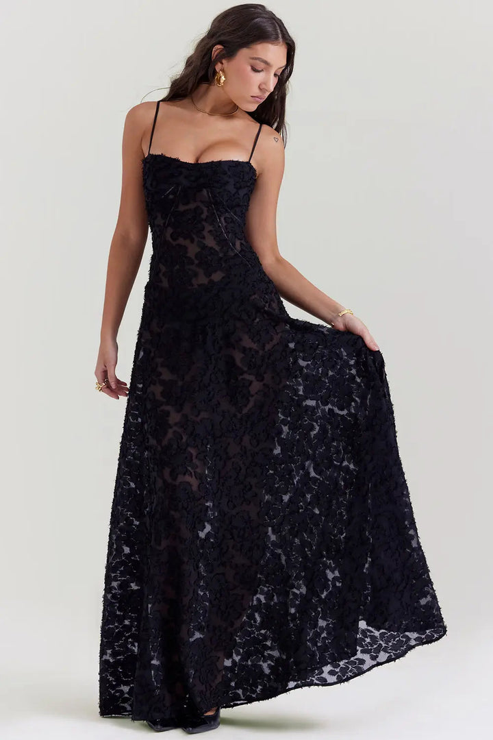 Vestido largo de verano con espalda abierta y tirantes ajustables