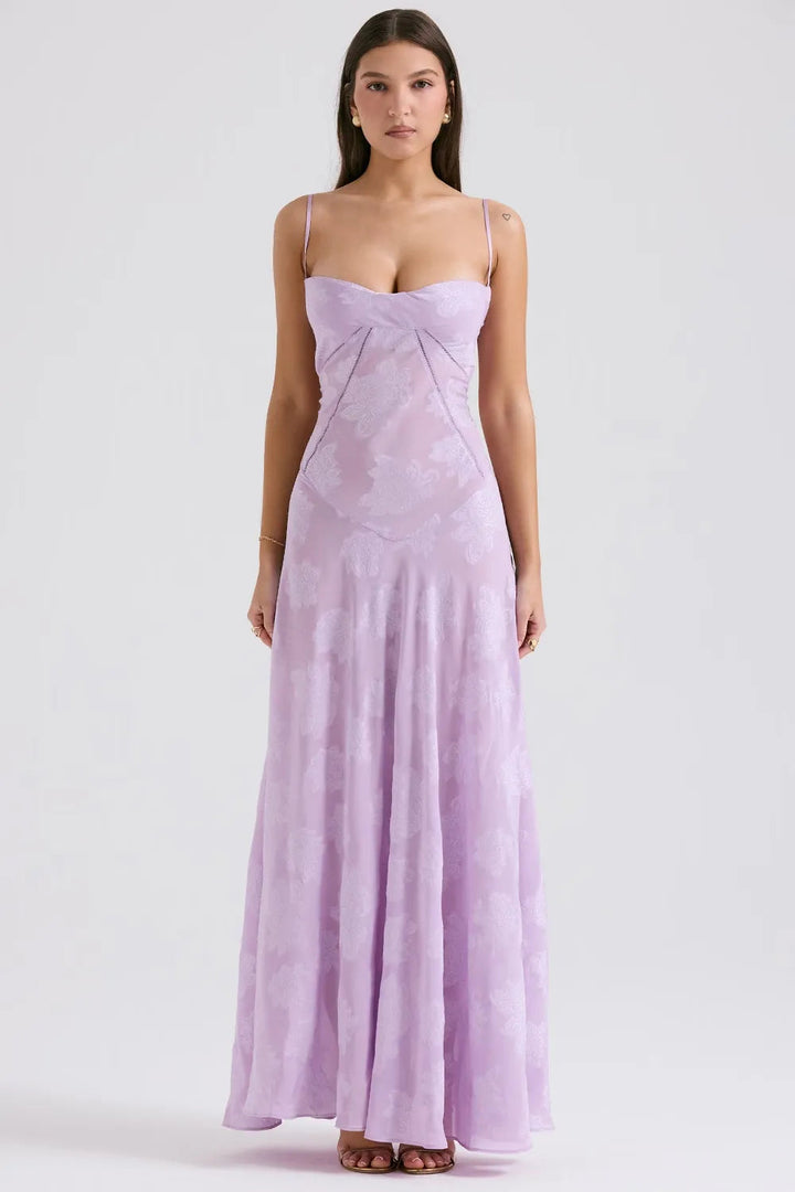 Vestido largo de verano con espalda abierta y tirantes ajustables