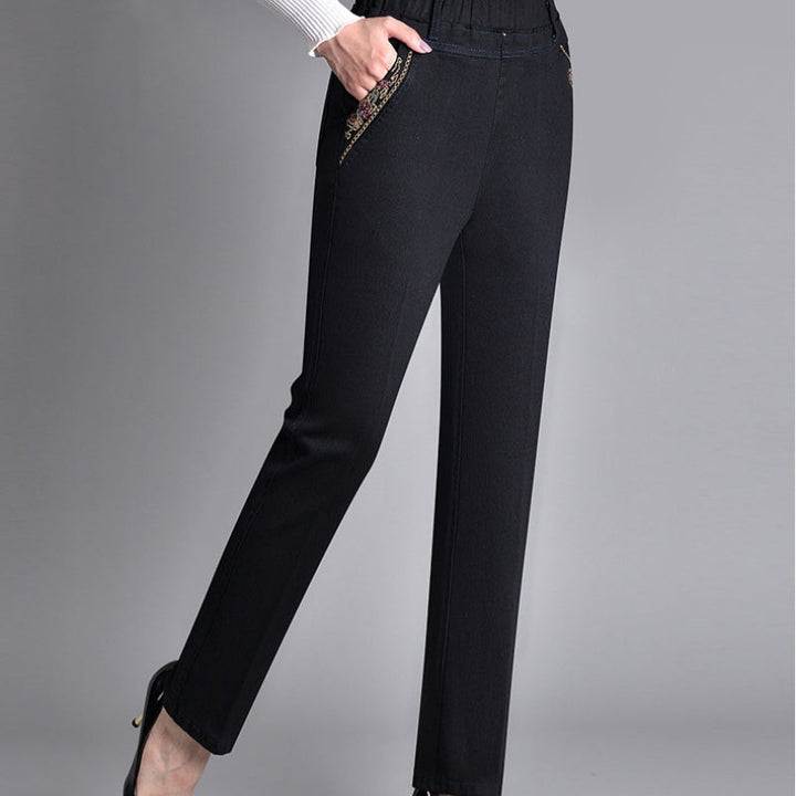 Jeans con cintura elástica y bolsillos