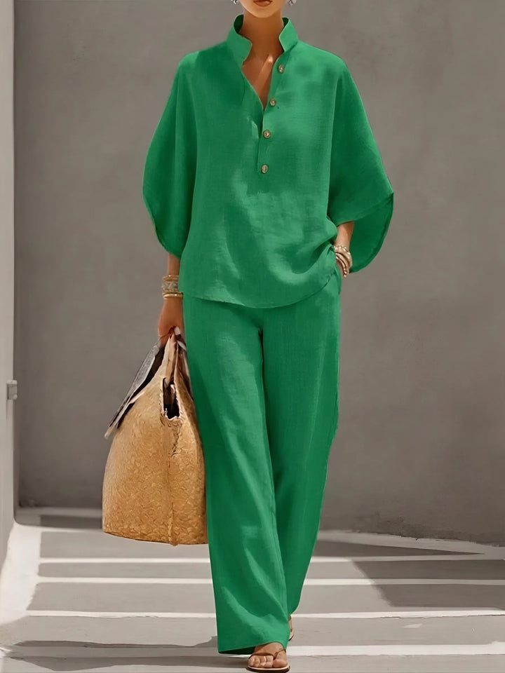 Conjunto a juego de pantalón ancho y camisa abotonada